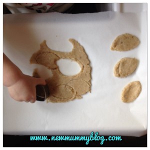 oat biscuits toddler helping make biscuits- Quick and Easy Oat Biscuit Recipe - New Mummy Blog 